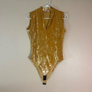 Scandal Italy Gold Velvet Bodysuit S/M